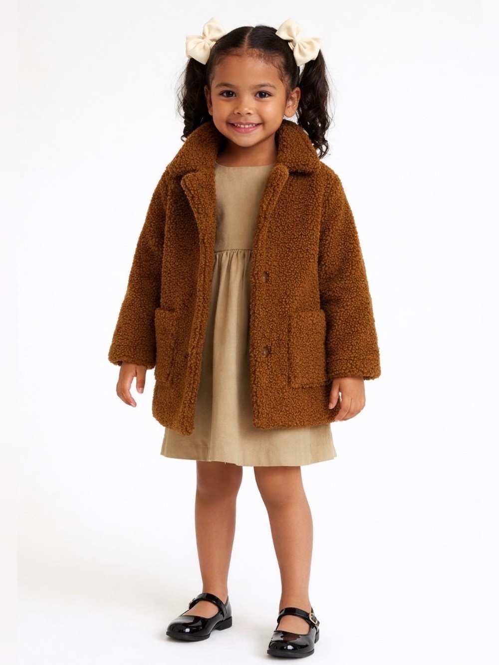 Old Navy Collard Girls' Teddy Sherpa Button Front Coat. Size 4T.